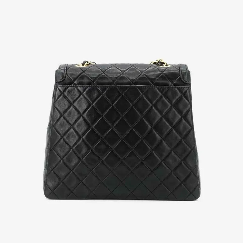 jq932-chanel-vintage-black-lambskin-trapezoid-flap-bag