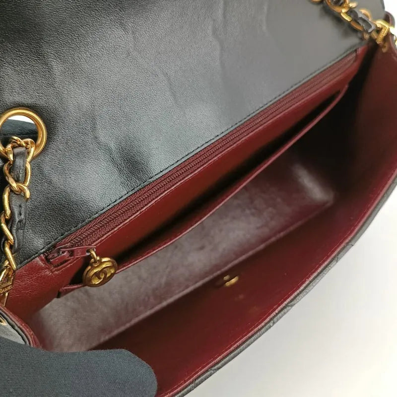 jt339-chanel-vintage-black-lambskin-25cm-diana-flap-bag