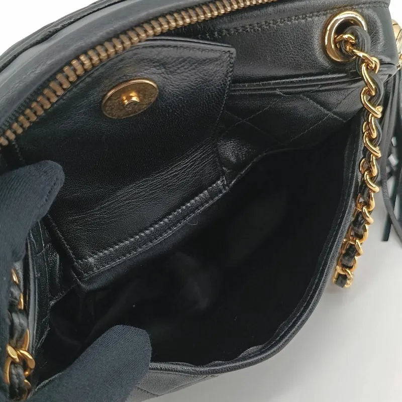 c332-chanel-vintage-black-lambskin-tessel-camera-bag