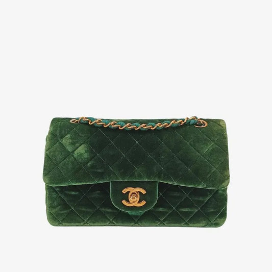 c500-chanel-vintage-green-velvet-23cm-classic-flap-bag