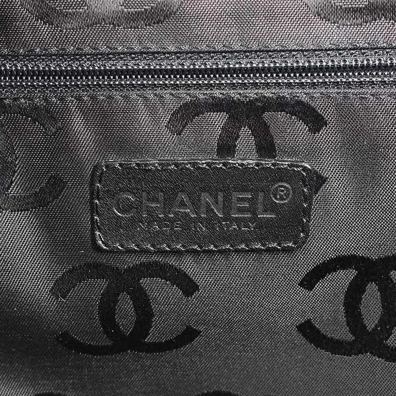 jr710-chanel-vintage-black-caviar-leather-flap-bag