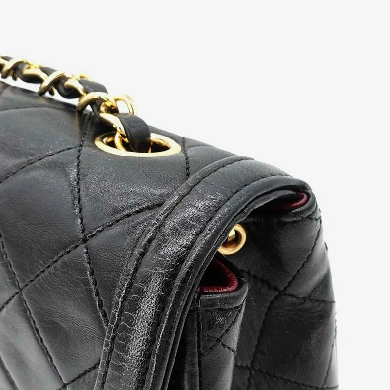 jq932-chanel-vintage-black-lambskin-trapezoid-flap-bag