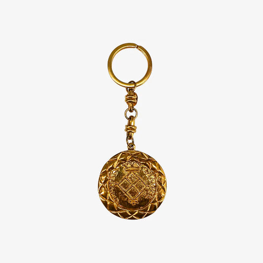 jt928-chanel-gold-key-ring