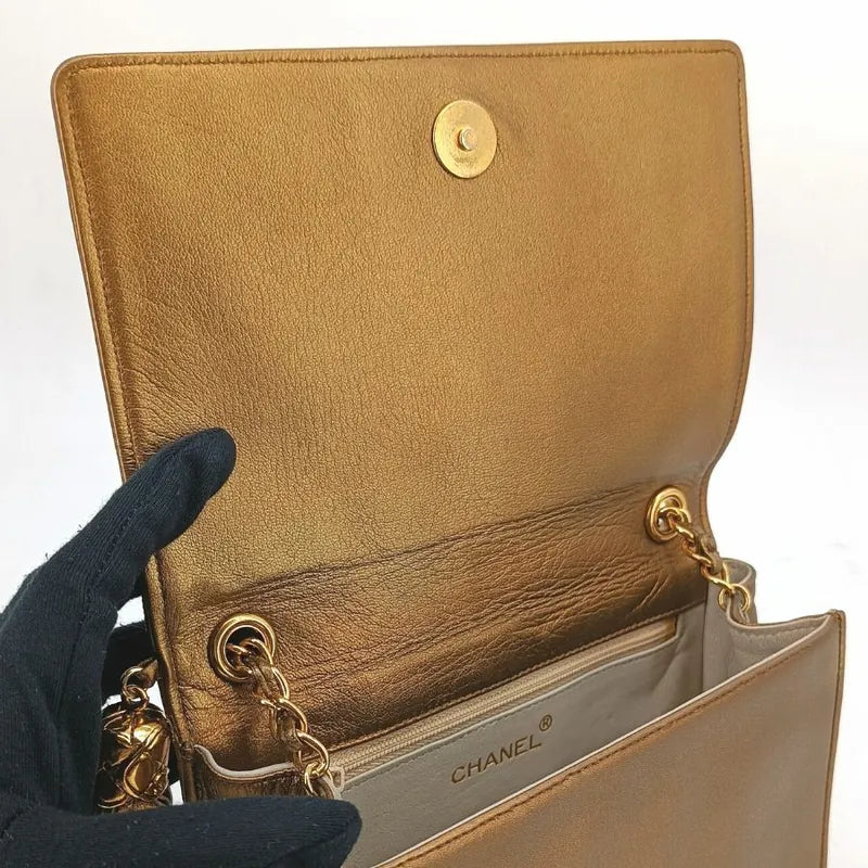 jr190-chanel-vintage-gold-lambskin-quilted-full-flap-bag