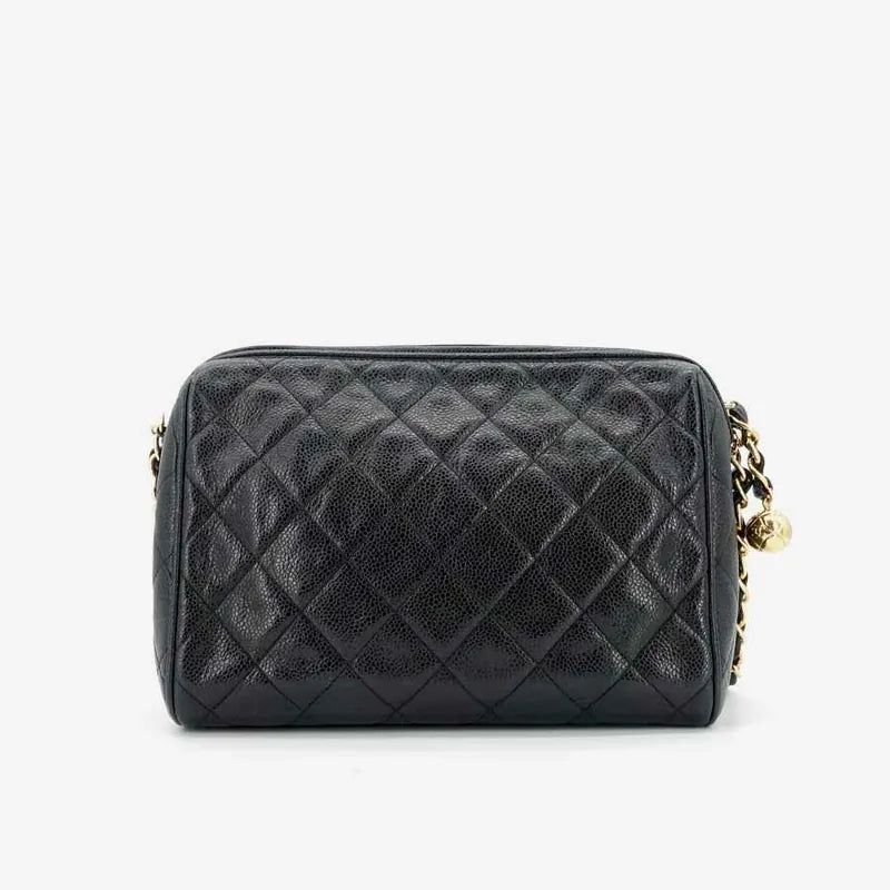 jah48-chanel-vintage-black-caviar-golden-ball-camera-bag