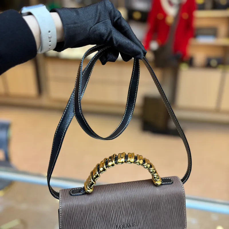 ju627-loewe-vintage-black-brown-gold-suede-caviar-leather-shoulder-bag-handbag