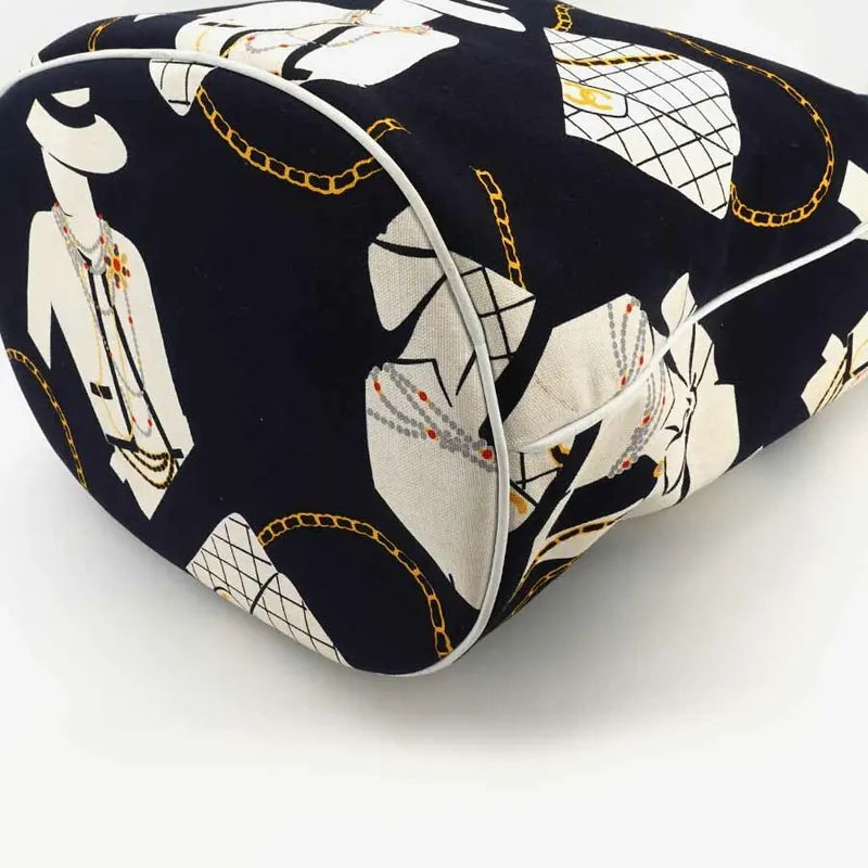 jr343-chanel-vintage-navy-linen-travel-bag