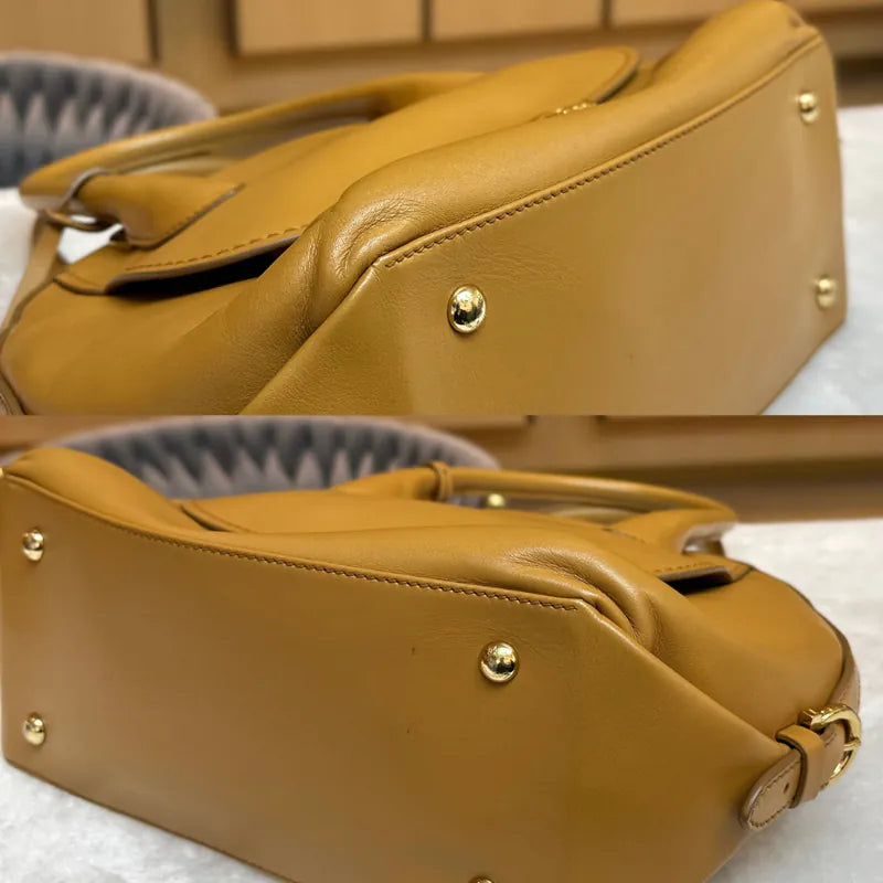 jx635-salvatore-ferragamo-vintage-khaki-leather-handbag