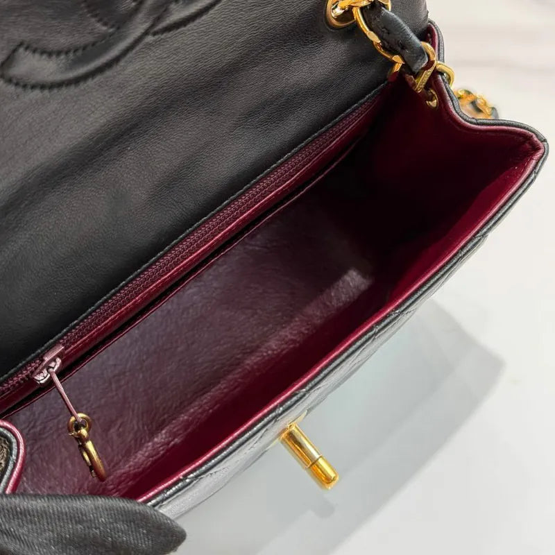rc659-chanel-vintage-black-lambskin-17cm-mini-square-flap-bag
