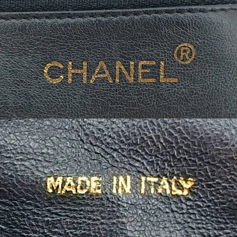 rb495-chanel-vintage-black-lambskin-tassel-camera-bag