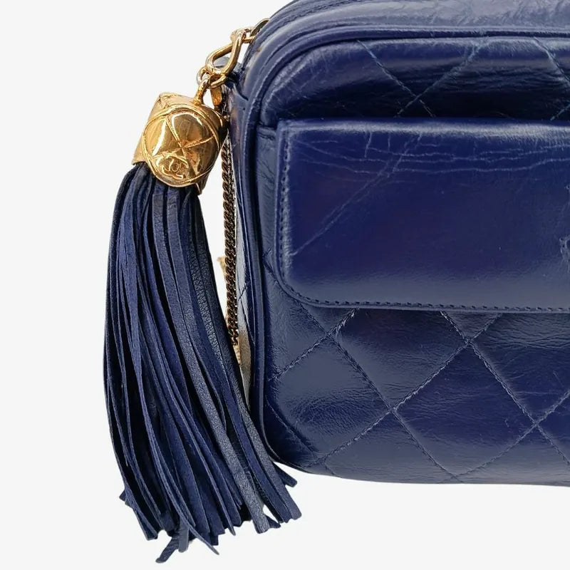 c423-chanel-vintage-navy-lambskin-clover-chain-camera-bag