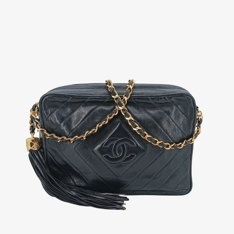 jt189-chanel-vintage-black-lambskin-tassel-camera-bag