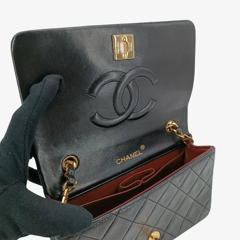 ju352-chanel-vintage-dark-green-lambskin-full-flap-bag