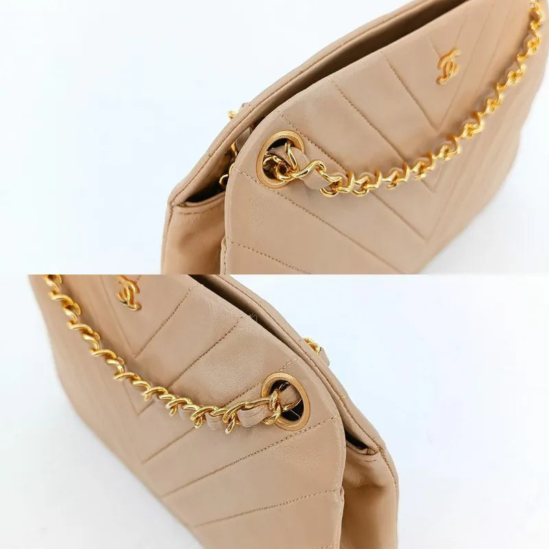 rb447-chanel-vintage-beige-lambskin-chevron-handbag