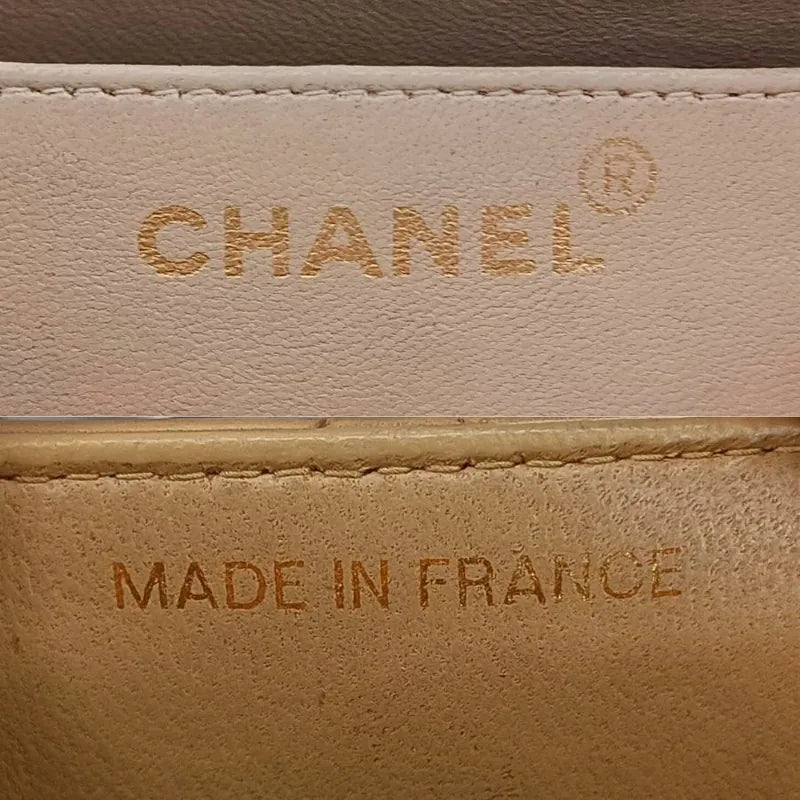 rb397-chanel-vintage-beige-lambskin-gold-chain-flap-bag