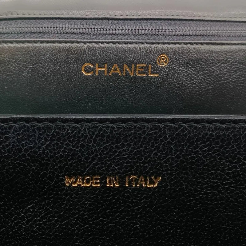 jr927-chanel-vintage-black-lambskin-quilted-flap-bag