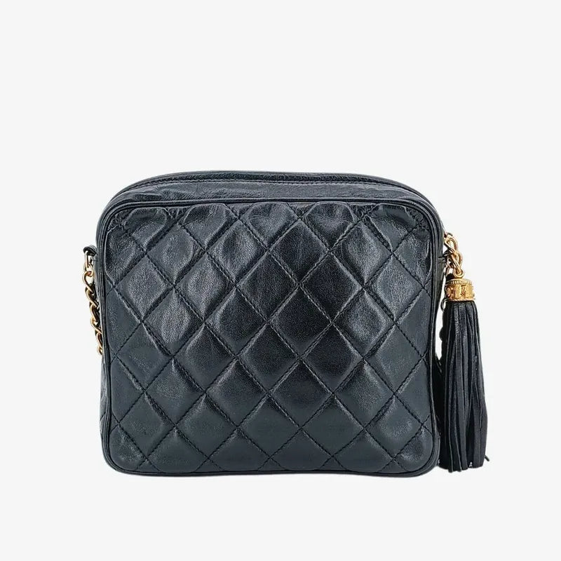 ra560-chanel-vintage-black-lambskin-quilted-camera-bag