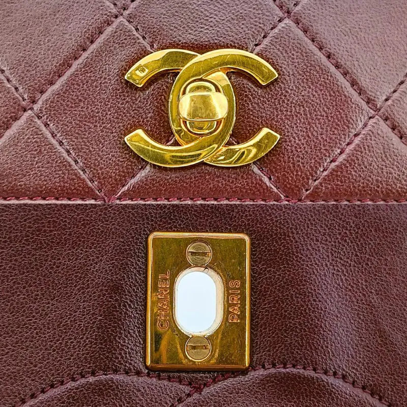 rb876-chanel-vintage-bicolor-burgundy-black-lambskin-flap-bag