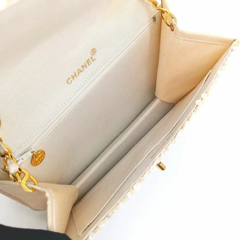 sh005-chanel-vintage-white-sequin-single-flap-bag