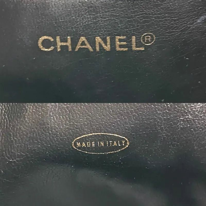 js663-chanel-vintage-black-caviar-leather-gold-ball-bucket-bag