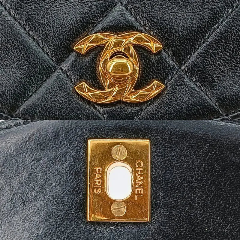 jt941-chanel-vintage-black-lambskin-gold-chain-flap-bag