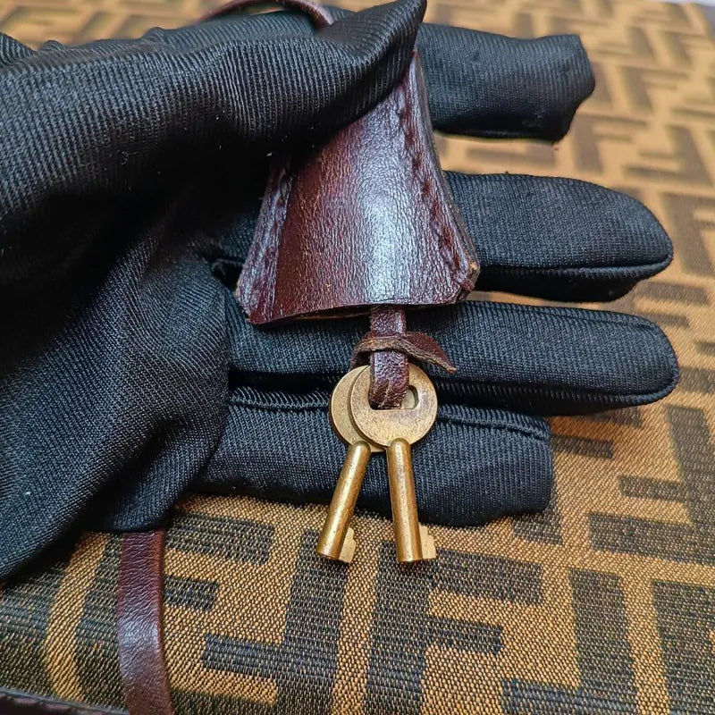 rb048-fendi-vintage-monogram-briefcase-brown
