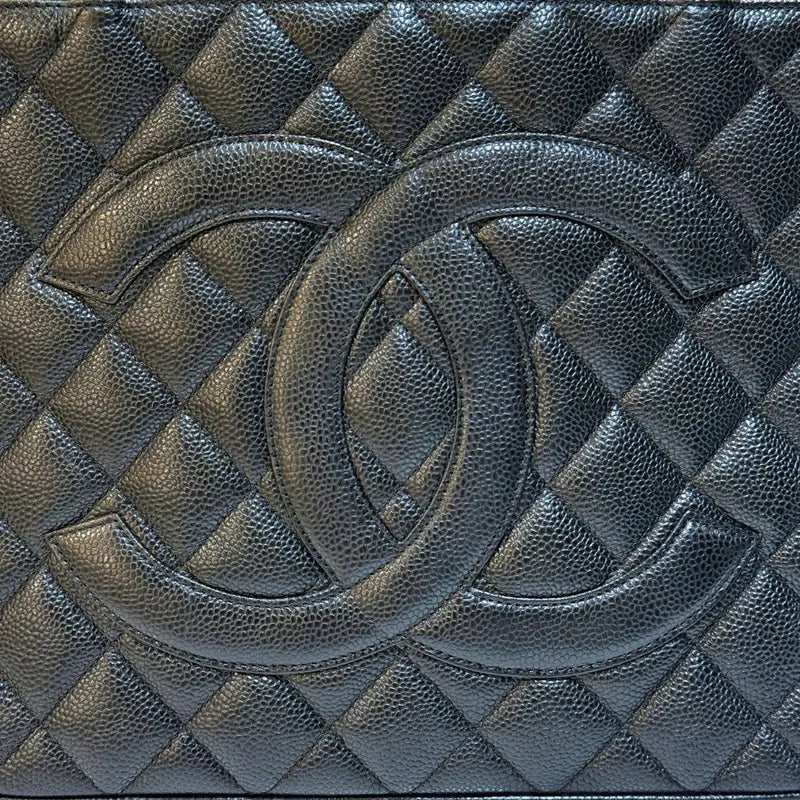 rb989-chanel-vintage-black-caviar-leather-1804-tote-bag