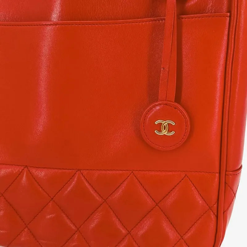 jt152-chanel-vintage-red-lambskin-quilted-tote-bag